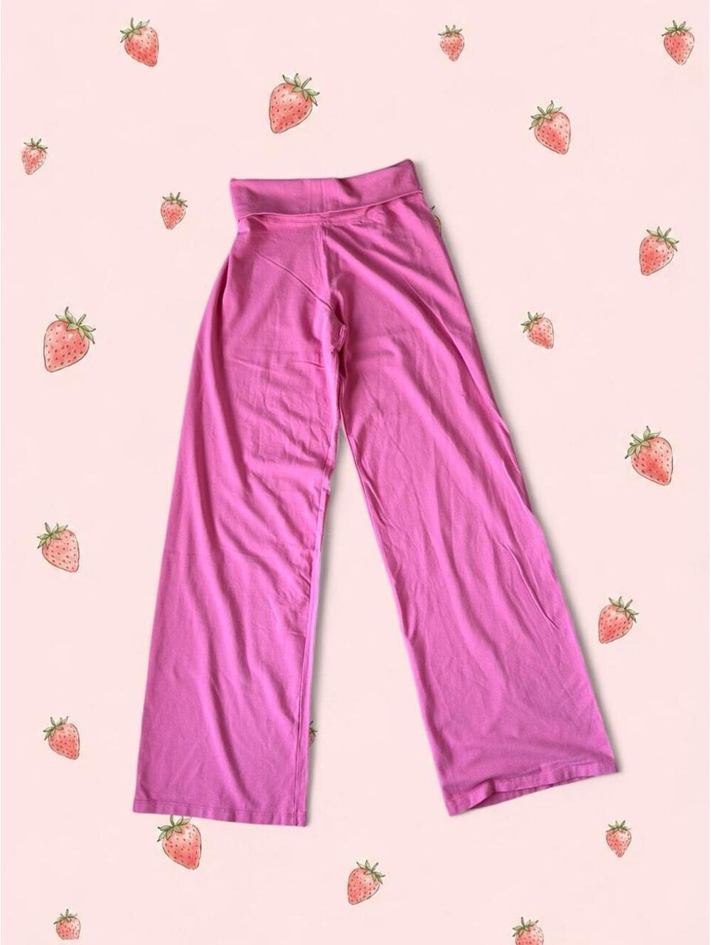 Brandy Melville fuchsia pink priscilla pants